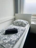 Inklusive Bettwäsche und Badetücher