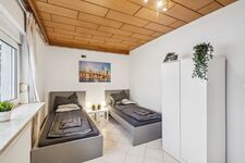 -DS-RENT- Apartment in Biblis | bis 8 Personen | Balkon Obrázok 8