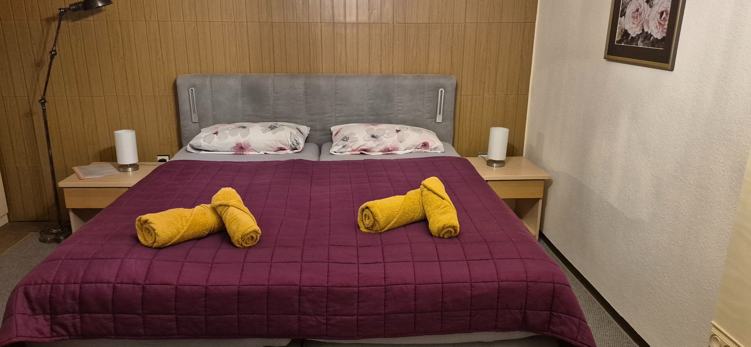 Schlafraum mit Balkon 2. Obergeschoss 