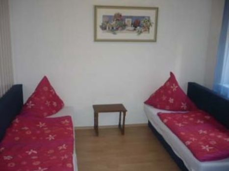 2-Zimmer-Wohnung City Picture 2