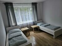 Schlafzimmer 4