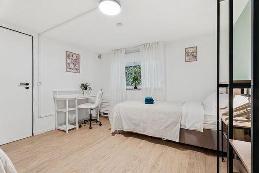 HOME FOR YOU I 3-Bettzimmer für 3 Personen I Bocholt Picture 4