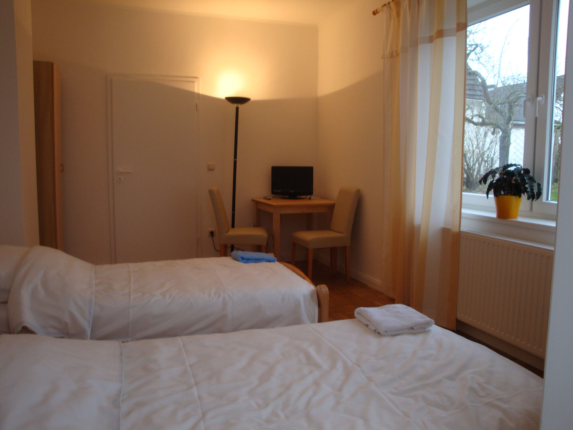 Zimmer 1 Paterre