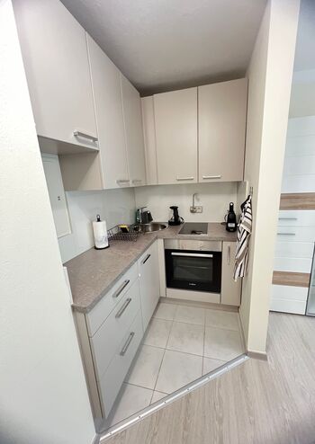 Stilvolles und wunderschönes vollmöbliertes Studio Apartment Zdjęcie 3