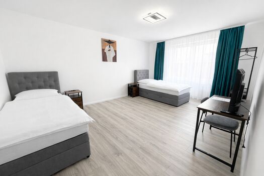 Monteurwohnung Hildesheim–ideal für Firmen | 3 Apartments für je 6 Pers. Picture 2