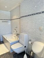 MONTEUR ZIMMER WOHNUNG VERMIETUNG Zdjęcie 16