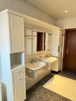 MONTEUR ZIMMER WOHNUNG VERMIETUNG Zdjęcie 17