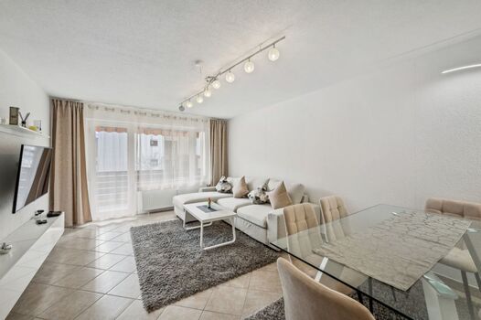 Apartment Khurana & Punihani