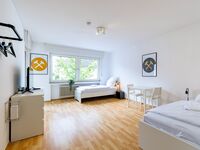 BudgetRoom Komfortable Monteursunterkünfte in Neuss Bild 2