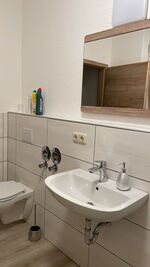 Monteur Unterkunfte Thüringen Küche Bad Stellplatz LKW PKW Zdjęcie 8