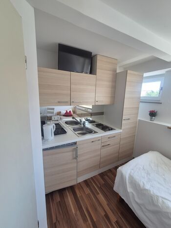 Gepflegtes Studio in zentraler Lage Bild 4