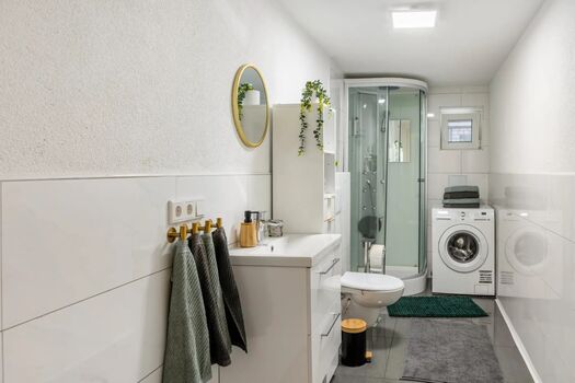 Schöne Wohnung in ruhiger Gegend Picture 5