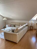 Wohnung mit Aussicht Bild 3