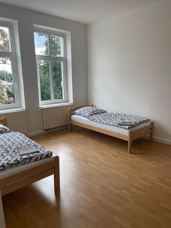 Wohnung ES Unterkunft