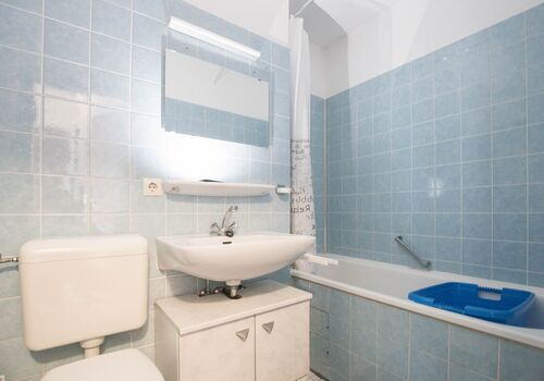 Voll möbliert und renovierte 2-Zimmer Wohnung mit Balkon Obrázok 5