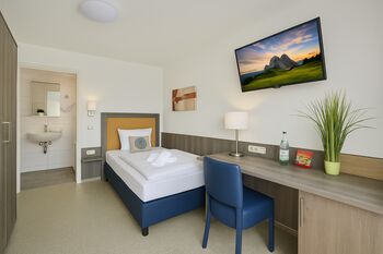 Sunny Hotel Regenstauf