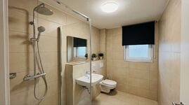 GK50 / TOMASZ-LIVING in SIMMERATH - Parkplatz und WLAN Bild 6