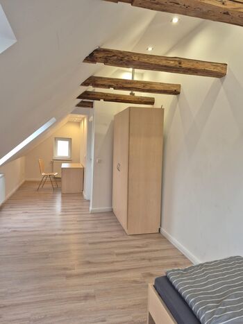 TuaCasa - Premium Gästehaus mit 5 Zimmern und is 10 Personen Bild 3