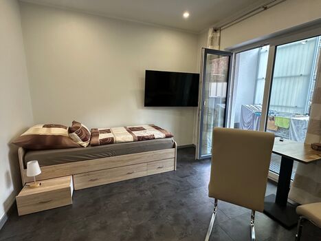Möbliertes Zweibettzimmer Zdjęcie 4