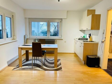 Ganzes Haus in Zentraler Lage Picture 2