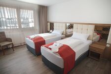 Zimmer im Hotel Hausen Bild 1