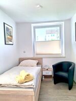 3 Einzelzimmer / Wohnküche / Grillplatz Bild 8
