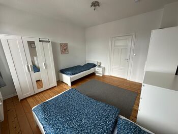 moderne Wohnungen für 5-6 Personen frei ab 06.10. Bild 4