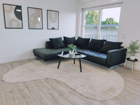Orange Suite March Bild 1
