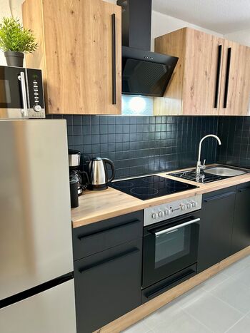 2 Monteurwohnungen 3 Pers. + 5 Pers. I Garage I WLAN Bild 2