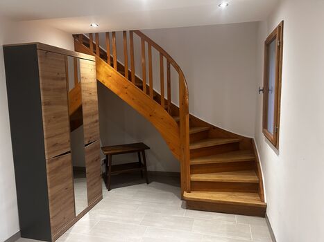 Moderne Monteurwohnung in Straußfurt – 140 m² für bis zu 4 P