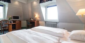 Pension Möbliert für FIRMA /Privat 10x EZ und 20x DZ Monatsvermietung Bild 3