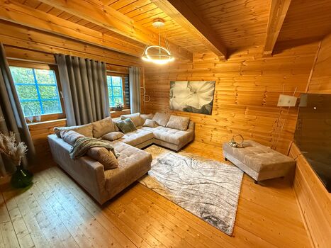 VINNEN LODGE | Moderne Holzhausoase für 8 Personen