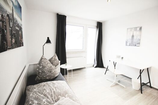 SH Lodges citynah und modern - #IGA 27 zu Fuß erreichbar! Picture 3