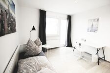 SH Lodges citynah und modern - #IGA 27 zu Fuß erreichbar! Bild 3