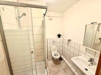 Mehrere DZ und EZ - Komplette Etage für Große Gruppen Bild 12