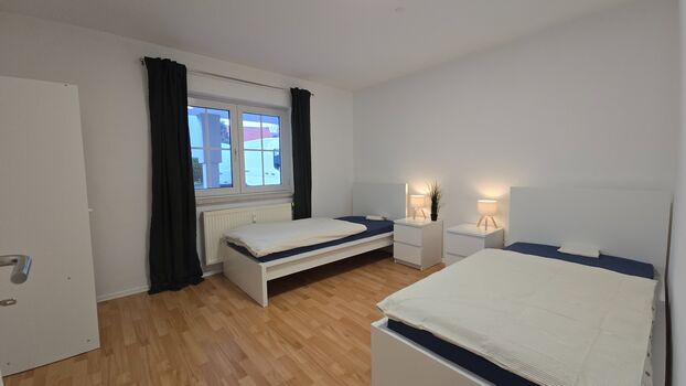 PREMIUM Monteurunterkunft in Groß-Zimmern - 24h Check-In