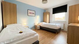 MH10 / TOMASZ-LIVING in ESSEN - Ruhige Zimmer + Kühlschrank Bild 3