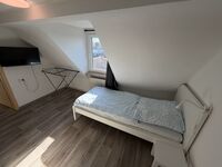Kassel | bis zu 18 Monteurbetten | Smart TV | Küche | Internet Bild 1