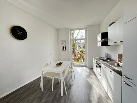 SAP5/ Socha Apartments/Arbeiterunterkunft/ Wuppertal/ 5 Pers