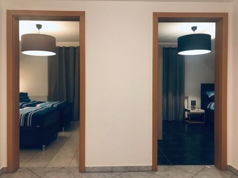 Großzügige Wohnung mit Parkplätzen und Garten/Terrasse Zdjęcie 2
