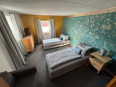 Ferienwohnung / Monteurwohnung Unterkunft am Schlossberg in Ranis Bild 1