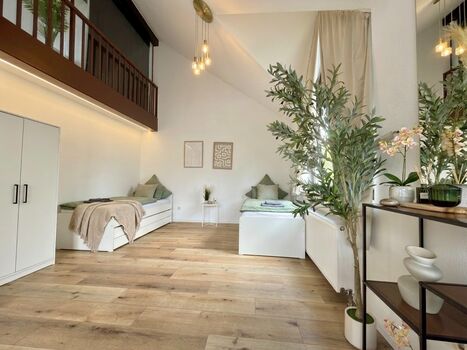 Top Floor Maisonette: Zentrales Penthouse mit Parkplatz dire Obrázok 2