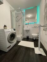 Follow your Dreams Apartments - Ruhige Lage, Nahe Uni, BWK, Strassenbahn Bild 7