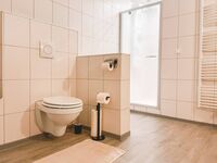 Komplettes Haus in ruhiger Gegend mit Kamin in Eggolsheim Picture 12