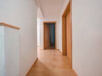 Komplettes Haus in ruhiger Gegend mit Kamin in Eggolsheim Picture 8