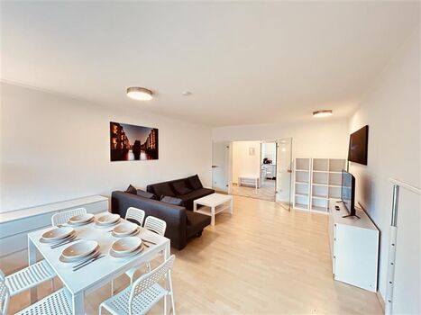 Worker Place Hamburg-Harburg Picture 2