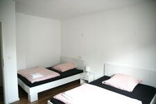 ERS 1. Etage Zwei-Bett-Zimmer