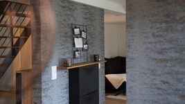 Flur mit Treppe zu den Schlafzimmern