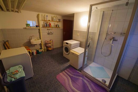 Möbliertes Haus für Firmen – 15 Betten – Gesamtvermietung Bild 3