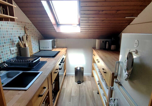 Monteurwohnung Gangolfsweg, DG